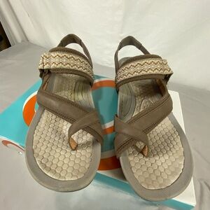 BareTraps Tan and Cream Sammie Sandals for Women, Velcro Closure, Size 7